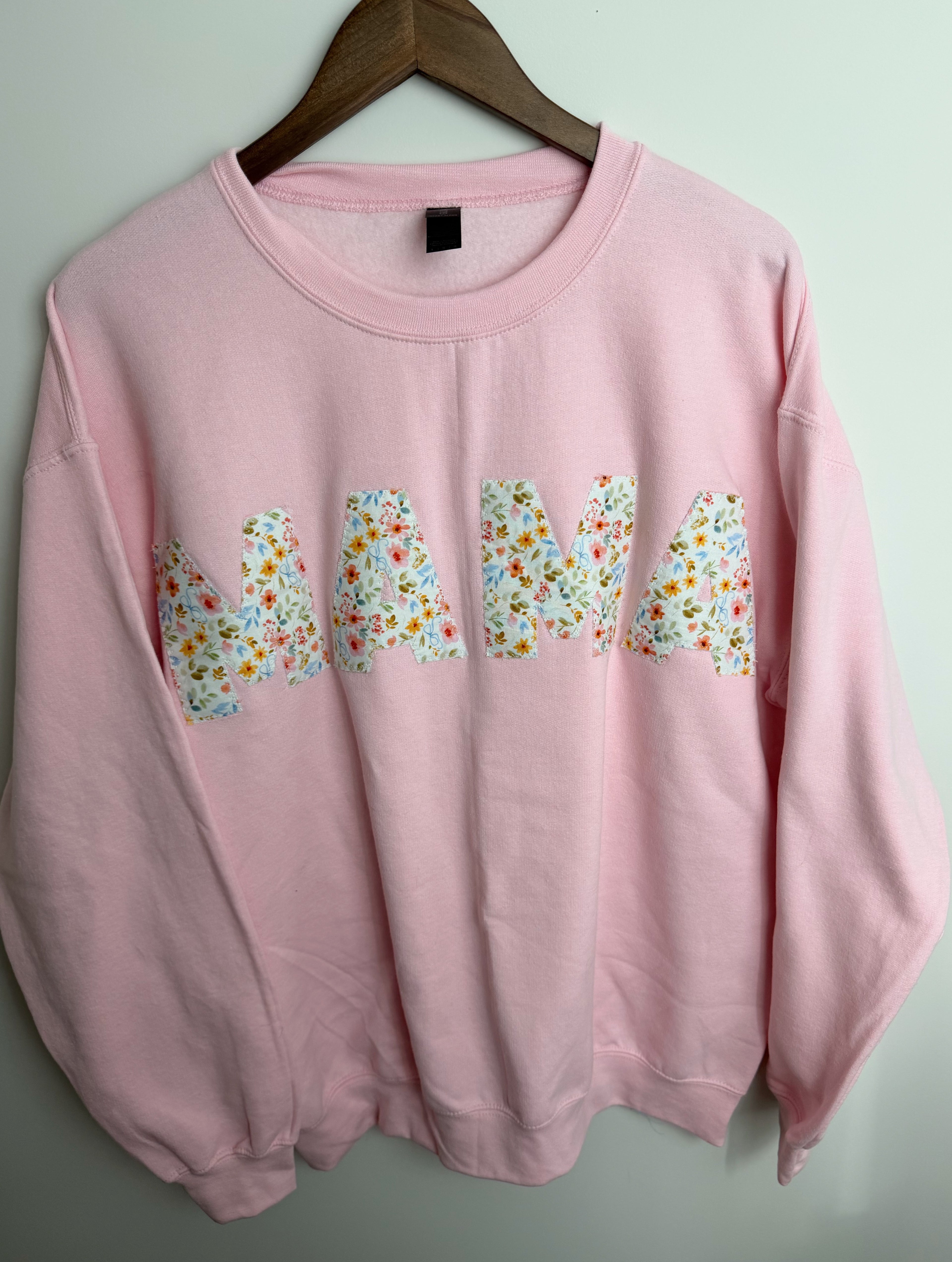 Floral quilted mama crew